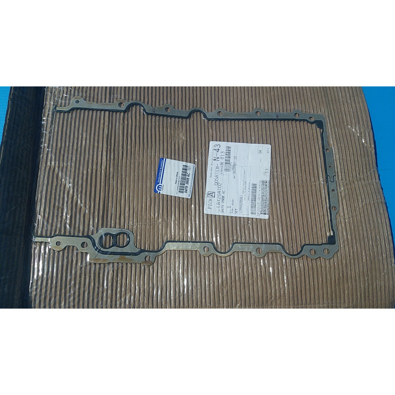 CHRYSLER SEBRING CONCORDE LHS 300 300M AVENGER CHARGER INTREPID JOURNEY MAGNUM 2.7L OIL PAN GASKET 2000-2010 04792608AC NEW