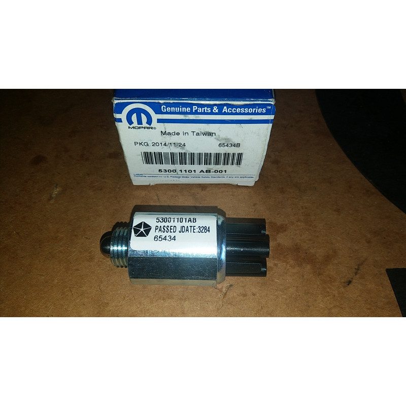 DODGE DAKOTA FRONT AXLE TRANSFER CASE VACUUM SWITCH MODULE 1992-1993 53001101AB NEW