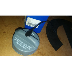 DODGE JOURNERY AVENGER CHRYSLER SEBRING 200 JEEP CHEROKEE GAS CAP 2009-2019 04766581AA NEW