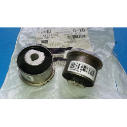 JEEP GRAND CHEROKEE COMMANDER FRONT DIFFERENTIAL MOUNT BUSHING 2005-2010 52089516AB NEW
