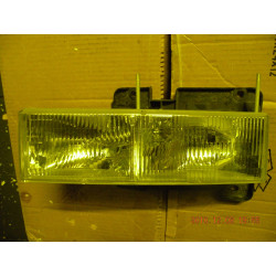 Chevrolet Tahoe Headlight 1988-1998 | Suburban, Blazer, GMC Suburban