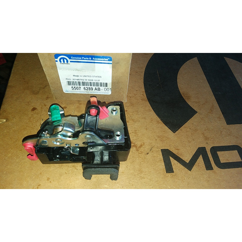 DODGE RAM 1500 2500 3500 FRONT LEFT DOOR LOCK LATCH 2000-2002 55076289AB NEW