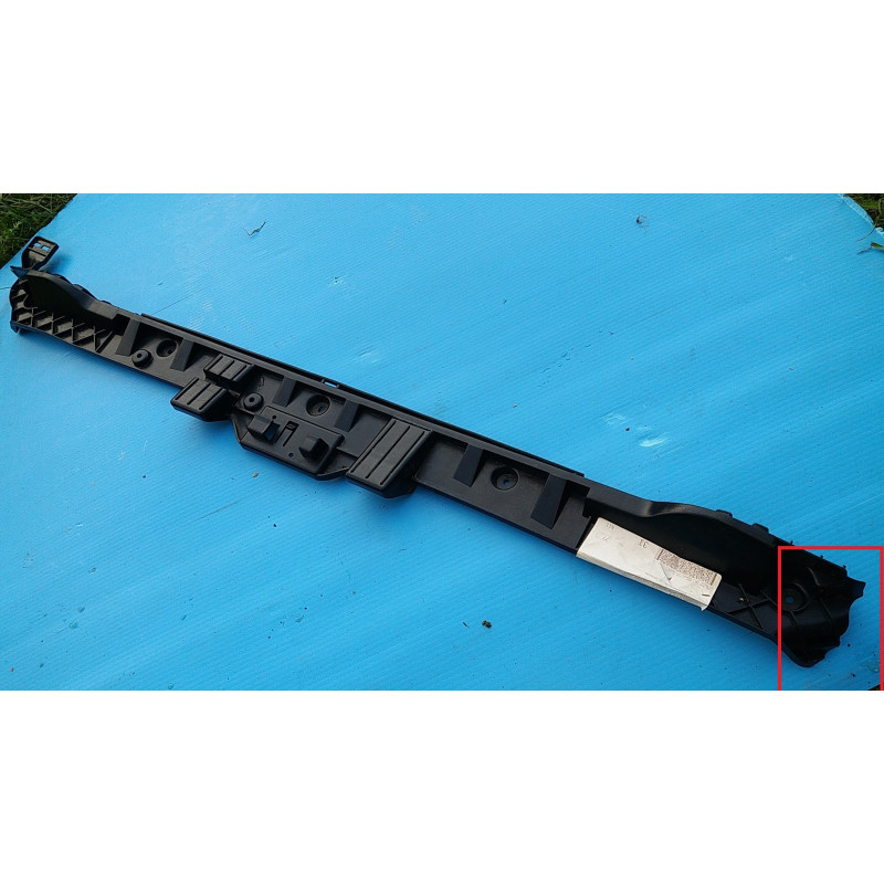 JEEP CHEROKEE REAR CENTER BUMPER COVER SUPPORT 2014-2018 68138413AB NEW