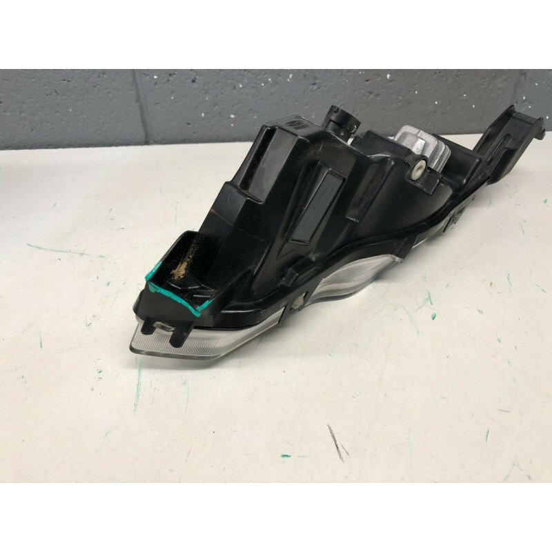 79 FORD FUSION MONDEO LED FOG LAMP RIGHT 2017-2019 HS73-15A254-CC HS73-15A254-CD HS73-15A254-CB
