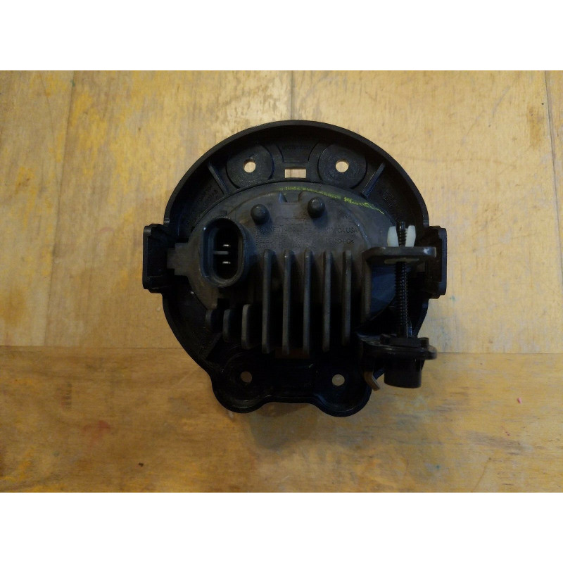 JEEP CHEROKEE LED FOG LAMP LEFT OR RIGHT 2019 68410368AA 68302775AA