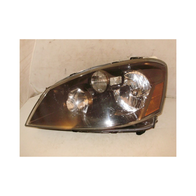 26060-ZB525 Nissan Altima Left Headlight 2005-2006