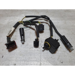 VOLVO XC90 LEFT XENON AFS HEADLIGHT WIRING HARNESS AND LEVELING MOTOR 2007-2014 30784145  31217051