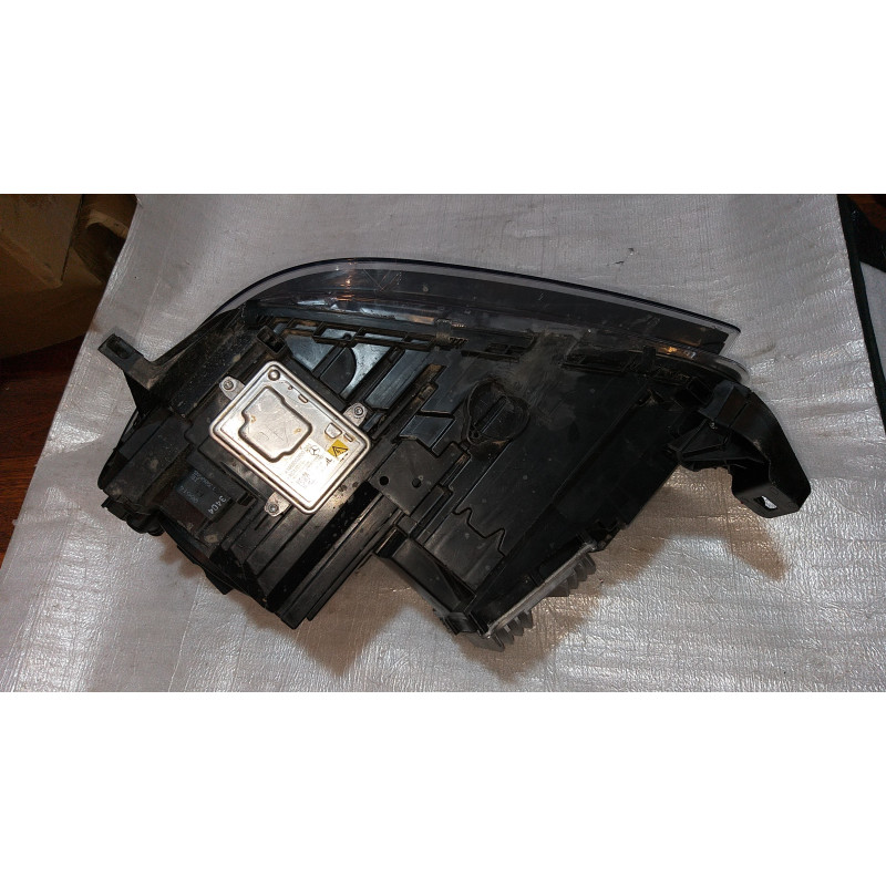 MERCEDES GL X166 RIGHT XENON LED AFS HEADLIGHT 2013-2016 1668203759 A1668203759