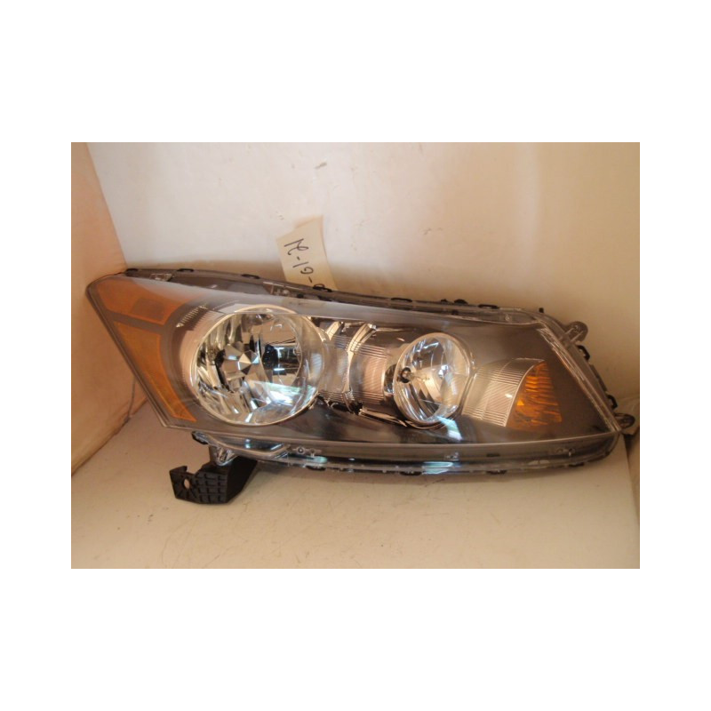 33100-TA0-A01 Honda Accord Right Headlight 2008-2011