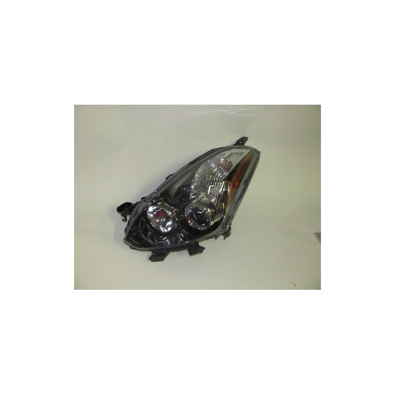 26060-ZX10B Nissan Altima Left Halogen Headlight 2010-2013