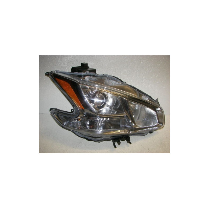Nissan Maxima Right Headlight 2009-2013