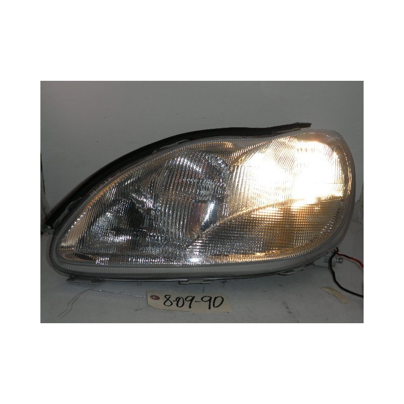 A2208200561 Mercedes-Benz S-Class Left Halogen Headlight 1999-2002