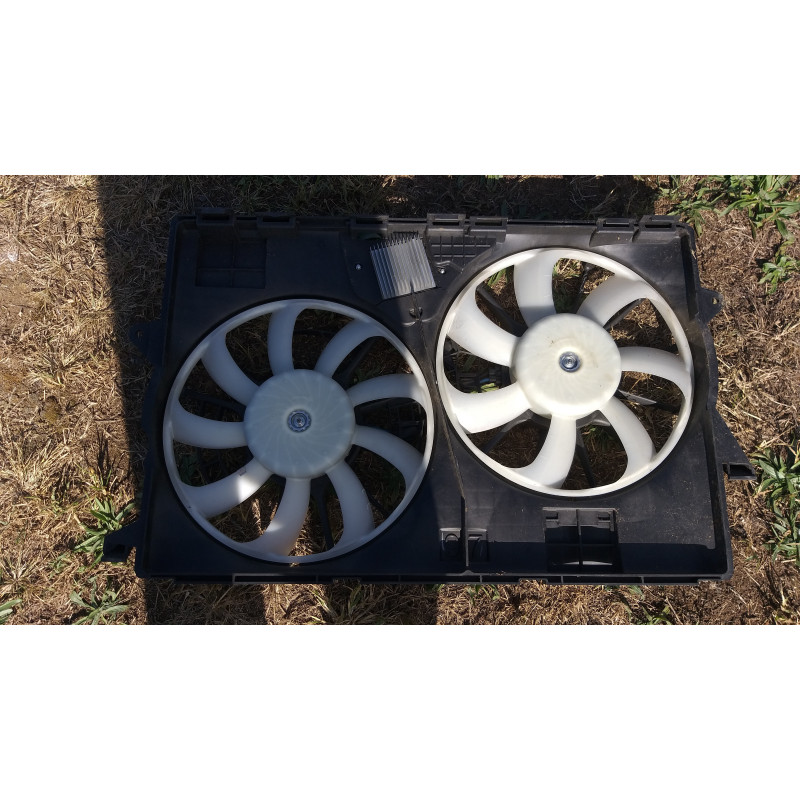 JEEP CHEROKEE 2.4L 3.2L COOLING FAN MOTOR AND MODULE 2014-2018 68399027AB 499300-3591 68399027AA