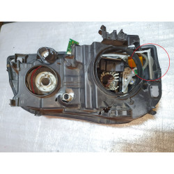 VOLVO XC90 LEFT XENON AFS HEADLIGHT 31217051 FOR PARTS