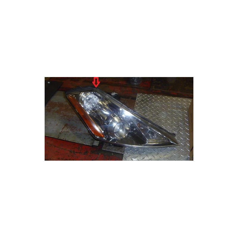 Nissan Murano Right Xenon Headlight 2003-2007