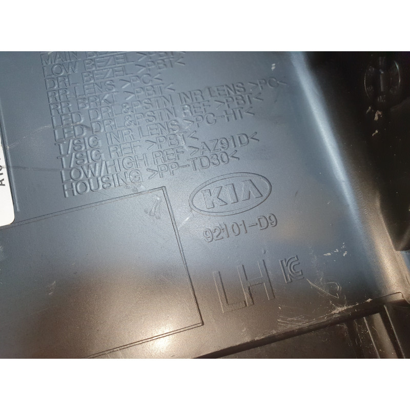 KIA SPORTAGE LEFT HALOGEN HEADLIGHT 2017-2018 92101-D9  USA