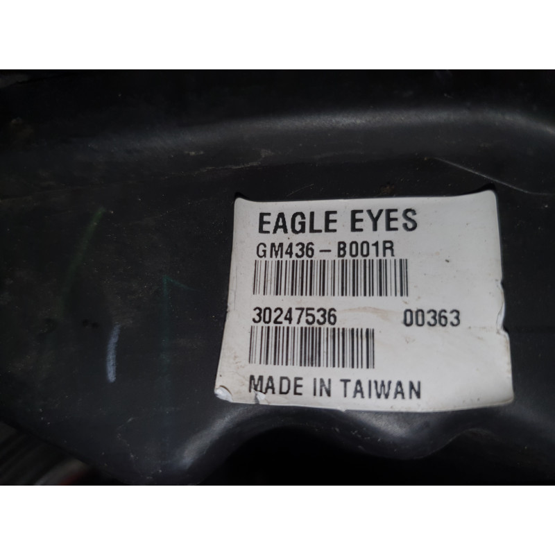CHEVROLET SILVERADO RIGHT HEADLIGHT 2007-2013 GM436-B001R 30247536