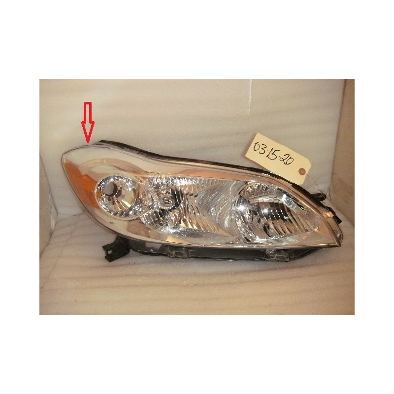 81110-02650 Toyota Matrix Right Headlight 2009-2014