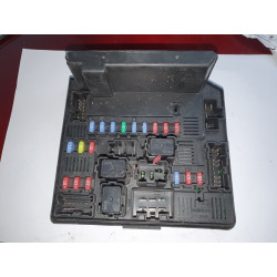 NISSAN QASHQAI DIESEL 1.5 DCI FUSE BOX 2010-2013 284B7-JD02C
