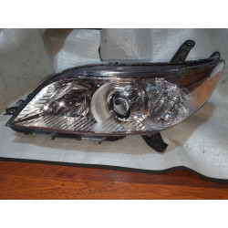 81150-08030 Toyota Sienna Left Halogen Headlight 2011-2015