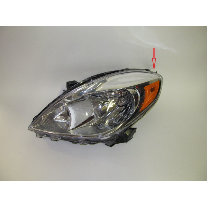 26060-3AN0B Nissan Versa Left Headlight 2012-2014