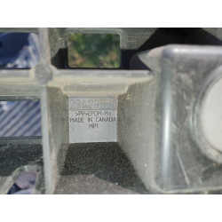 CADILLAC ELR REAR BUMPER CENTER BRACKET PANEL GM 23429830 KEYLESS ENTRY ANTENNA GM 13502554