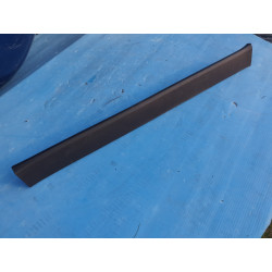 CADILLAC ELR RIGHT TRIM PANEL MOLDING SP7112 GMW15548-PP GMW15548