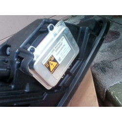 Hyundai Genesis Left Xenon Headlight with Ballast 2009-2011