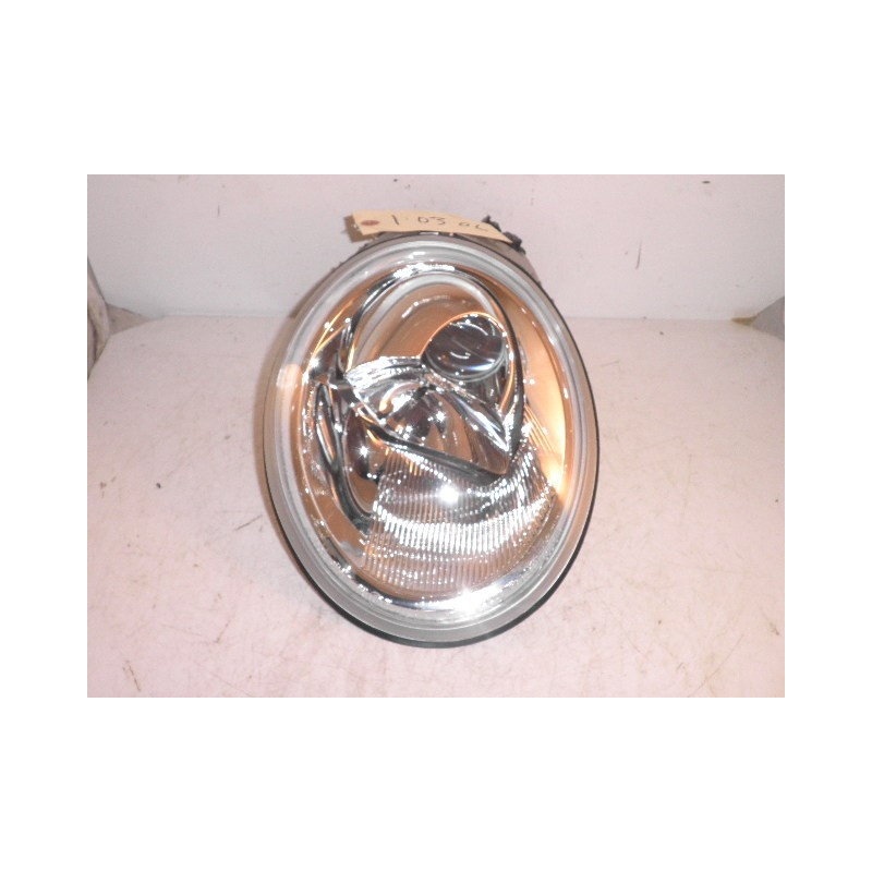 1C0941030K Volkswagen Beetle Right Headlight 1999-2005