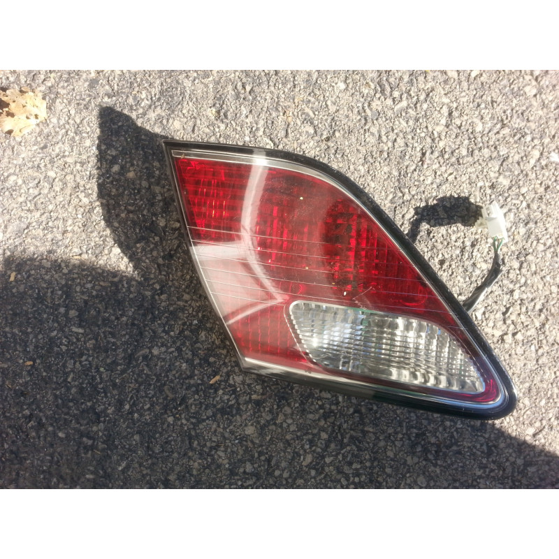 Lexus ES Left Inner Trunk Tail Lamp 2002-2004 | ES300, ES330