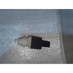 MASERATI GRANTURISMO M145 COUPE FIAT ALFA ROMEO LANCIA PEUGEOT BOXTER BRAKE LIGHT SWITCH 2008-2012 46840510 10295
