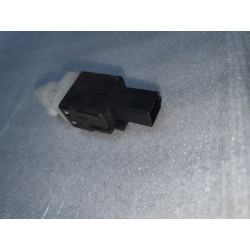 MASERATI GRANTURISMO M145 COUPE FIAT ALFA ROMEO LANCIA PEUGEOT BOXTER BRAKE LIGHT SWITCH 2008-2012 46840510 10295