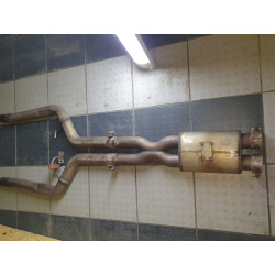 MASERATI GRANTURISMO QUATTROPORTE 4.2L M139 CENTER EXHAUST MUFFLER 2006-2011 228235 2048508001