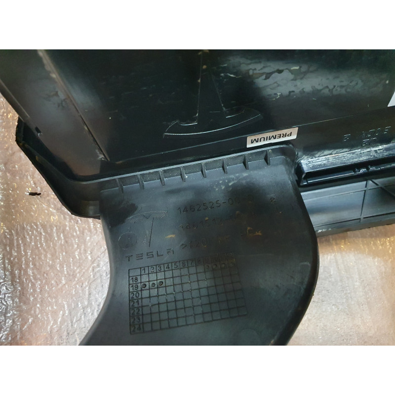 TESLA MODEL 3 FRONT LEFT  BODY COMPUTER BRAKE 2017-2020 1078673-90-H GA4-47046 1462525-00-D 1461512-00-B