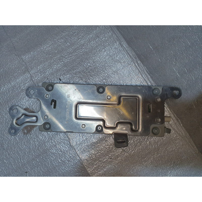 TESLA MODEL 3 RADIO RECEIVER MODULE 2017-2020 HARMAN BECKER 1079749-00-D