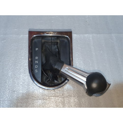 FORD MUSTANG FT 5.0L V8 CENTER CONSOLE AUTOMATIC SHIFTER GEAR LEVER 2015-2017 FR3P-7K004