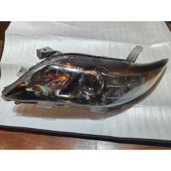 Toyota Camry Left Black Headlight 2010-2011