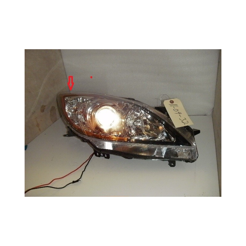 Mazda 3 Right Headlight 2010-2011
