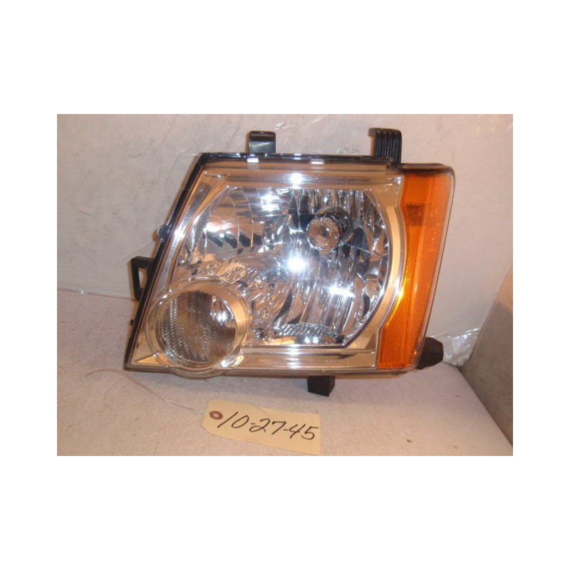 Nissan Xterra Left Headlight 2005-2010