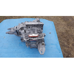 NISSAN LEAF ELECTRIC MOTOR 90KW 2019 YHJ18 7F00400050