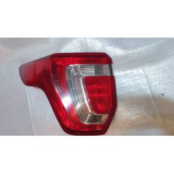 FORD EXPLORER LEFT LED TAIL LAMP 2016-2019 FB53-13A580-A SMALL CRACK