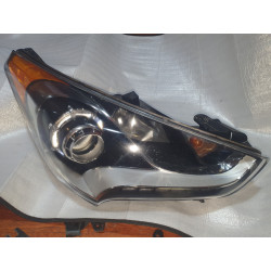 92102-2V030 Hyundai Veloster Right LED Headlight 2012-2017 92102-2V140