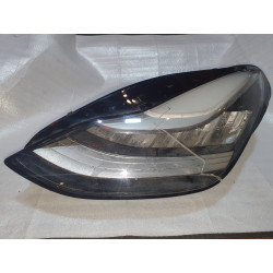 TESLA MODEL 3 LEFT LED HEADLIGHT 1077371-10-I  PARTS ONLY