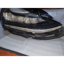 TESLA MODEL 3 RIGHT LED HEADLIGHT 1077372-10-I  PARTS ONLY