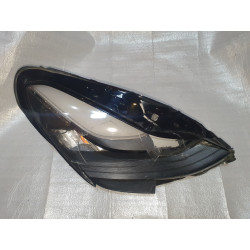 TESLA MODEL 3 RIGHT LED HEADLIGHT 1077372-10-I  PARTS ONLY