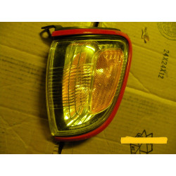 81620-04080 Toyota Tacoma Left Turn Signal Corner Lamp 2001-2004