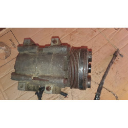 FORD MUSTANG 3.8L V6 AC COMPRESSOR PUMP 1999-2004 F7ZH-19D629-BA 19D786-AA