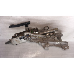 FORD MUSTANG STEERING COLUMN 2010-2017 FR3C-3C529-AD