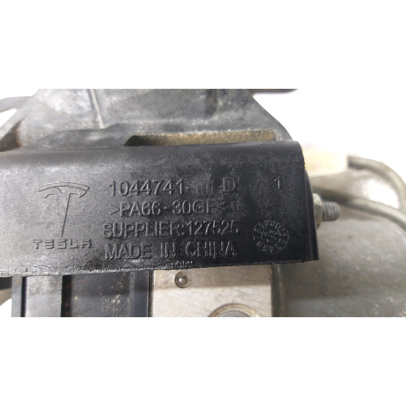 TESLA MODEL 3 ABS PUMP 2017-2021 1103541-00-A 1044745-00-B 1044741-00-D