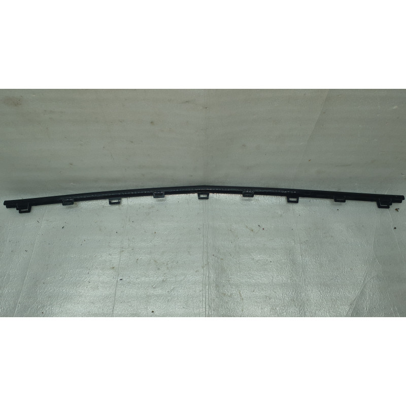 MERCEDES GLE V167 AMG FRONT BUMPER BLACK UPPER CENTER MOLDING 2020 1678854605 15353105